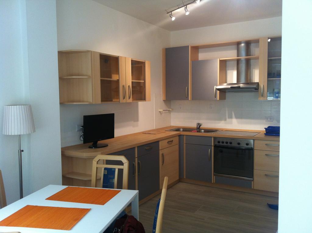 Apartament Casa Laurino In Centro A Bolzano Pokój zdjęcie